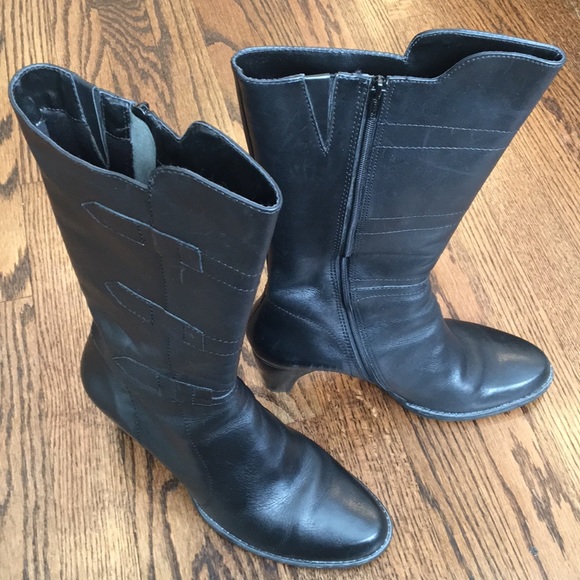 Liz Claiborne Shoes - 🕶Mid-Calf Boots🕶